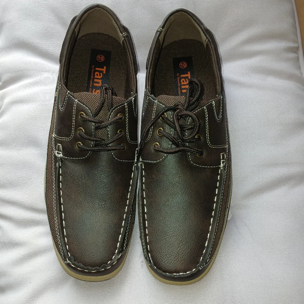 Tan Boat Shoes with Moccasin Stitching and Flat Sole NWOT